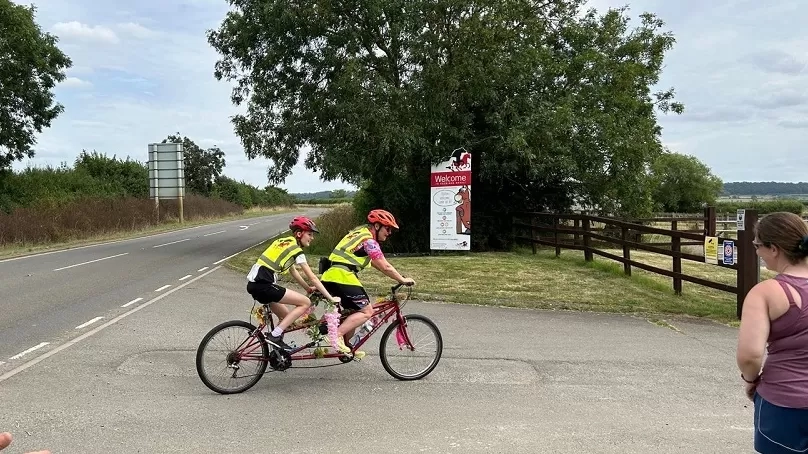 Izzy on tandem at Oxhill 2